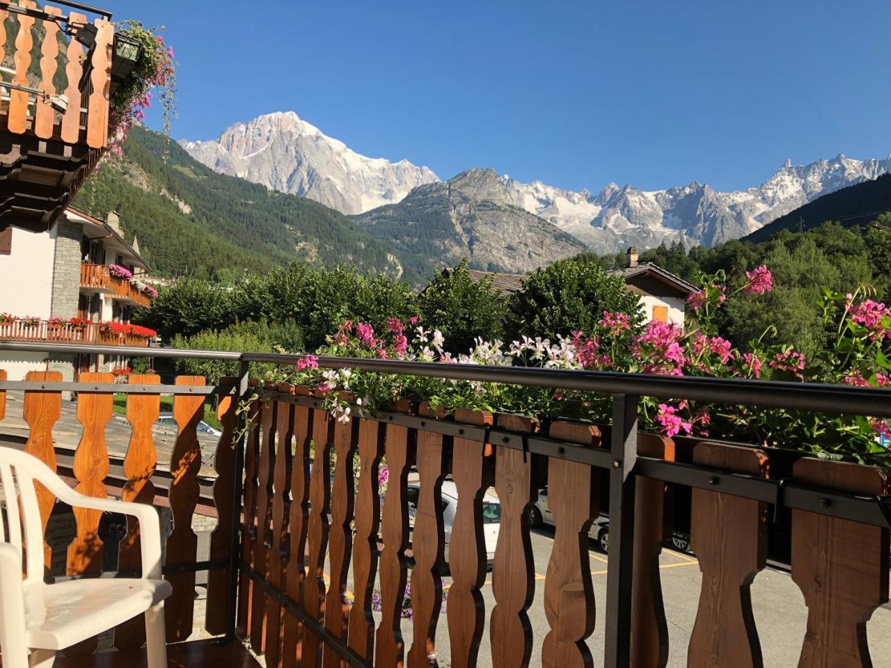 Hotel Edelweiss Pré-Saint-Didier Exteriér fotografie